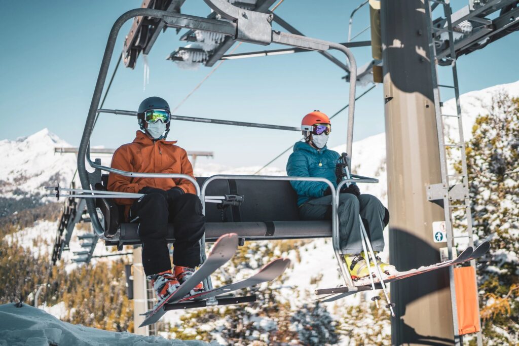 founders pitching on ski lift